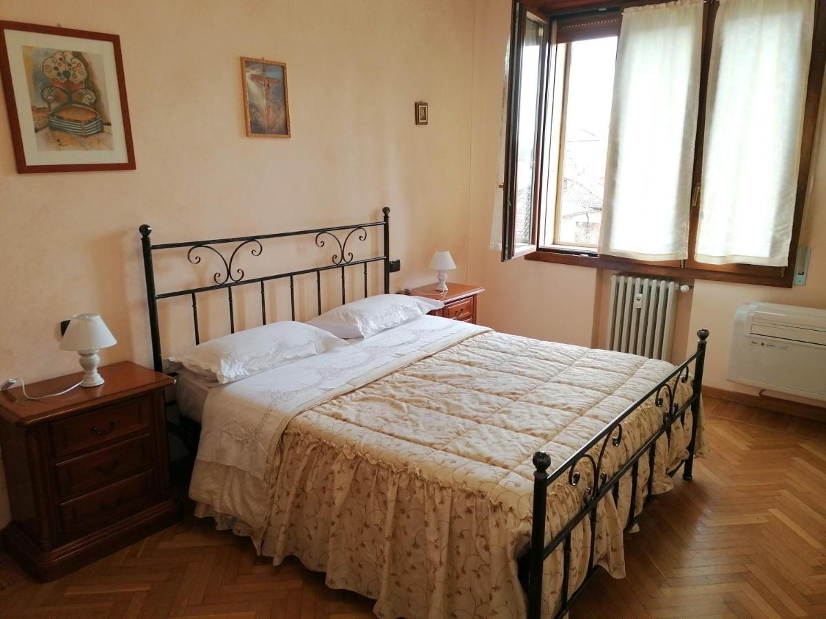 Viale Barozzi 118 Apartman Modena Kültér fotó